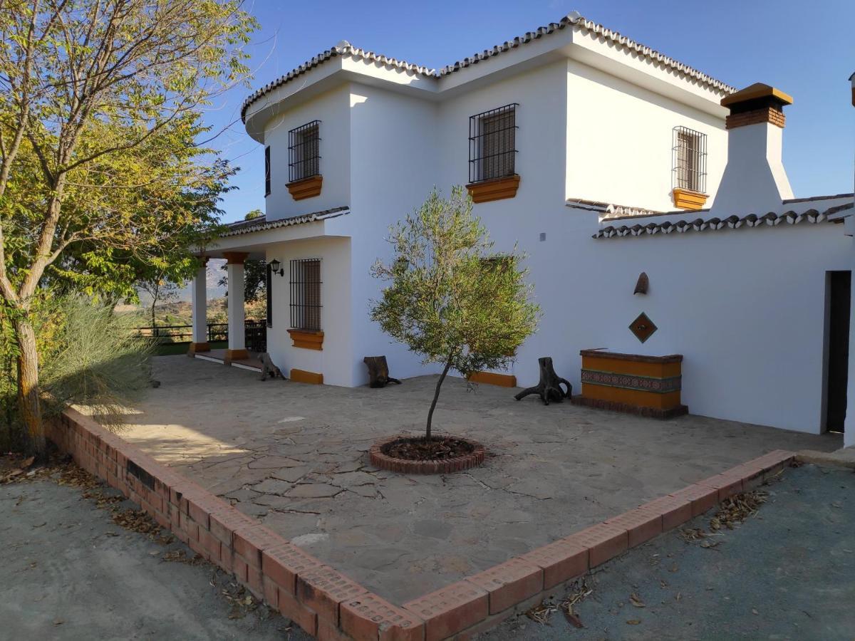Cortijo El Arrejadero Villa Villanueva del Rosario Exterior photo